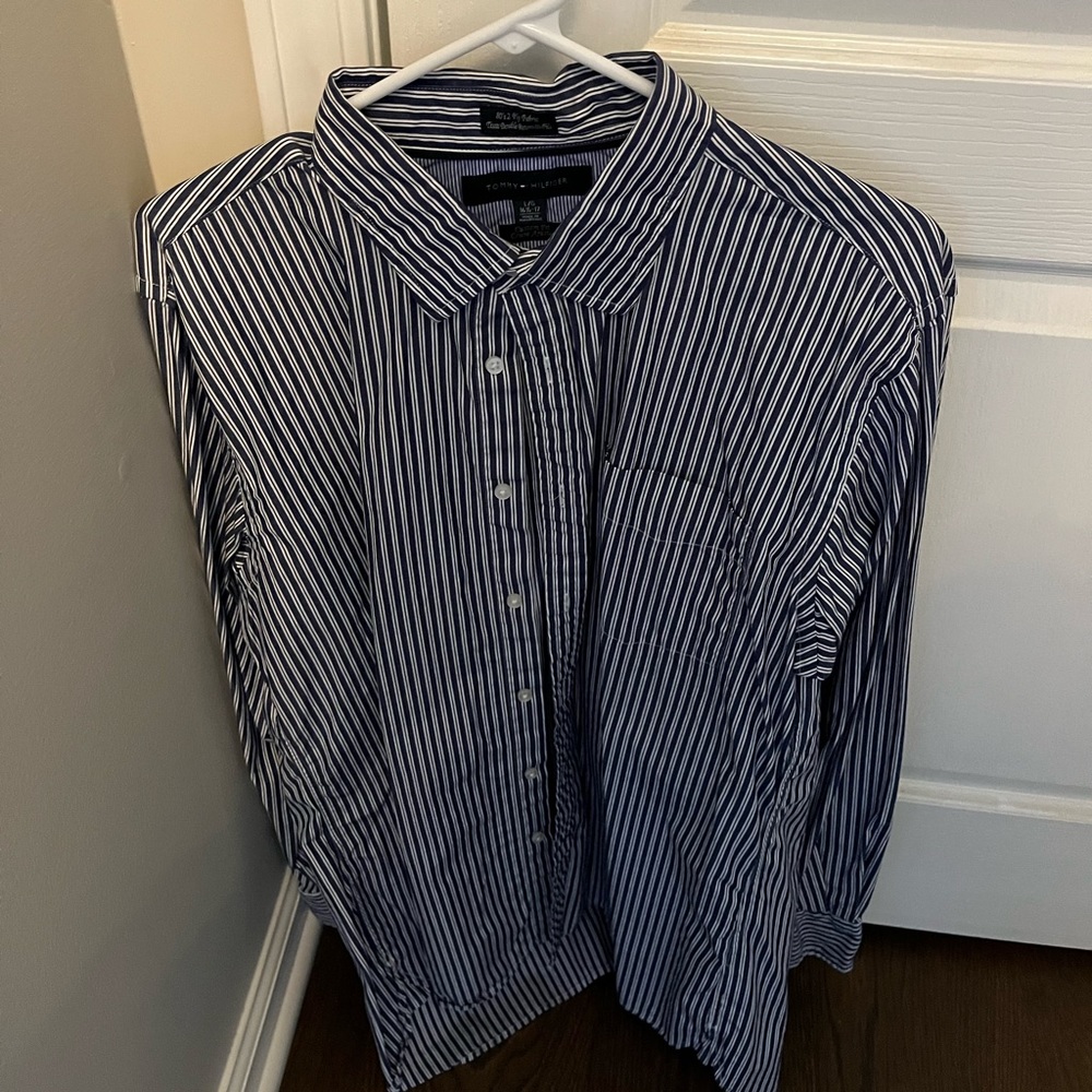 Mens button down shirt. Tommy Hilfiger. Large.